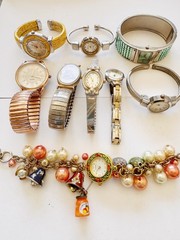 Lot of 9 Womens Quartz Watches Bangle Charm Bracelet Expansion Untested As Is