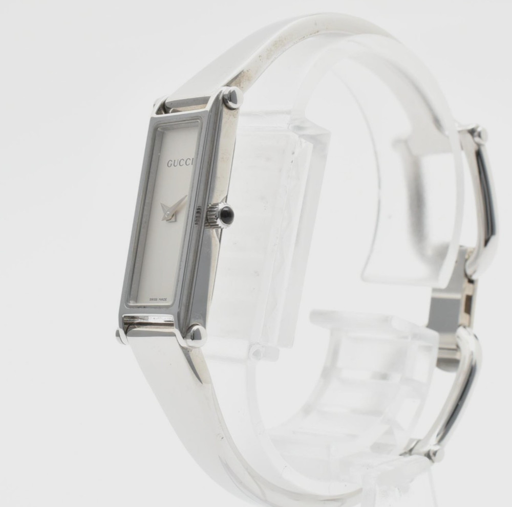 Vintage [N MINT] GUCCI 1500L Silver Dial 12mm Qz Bangle Ladies Watch JAPAN