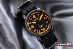 Lum-tec Watch Combat B71, 2 heavy straps, Made in USA 43mm New in Box, 2 yr warr