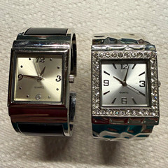 2 Women’s Quartz Analog Wristwatches black, and silver batteries not included ￼