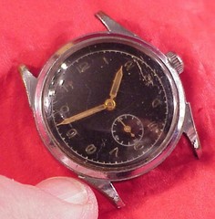 VINTAGE 32mm Wasserdicht Edelstahl WW 2 WRISTWATCH 15J REVUE GT STAFF BROKEN