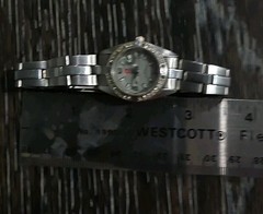 Victorinox Swiss Army Ladies Diamond Face Watch New Battery Works Great With Box