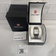 Swiss Army Alliance Victorinox Quartz Watch Silver Bracelet 38.5 × 28 × 8 mm