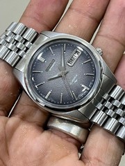 Seiko 5 Automatic Texture Gray Dial 🩶 Mens Watch Japan Made 7009