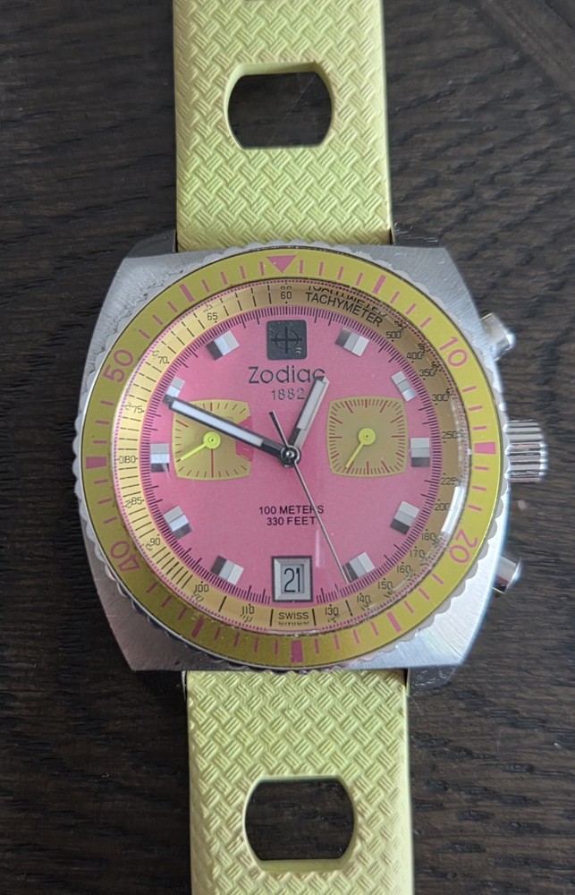 Zodiac Sea Dragon Chronograph Pink Yellow Swiss Quartz Mens Diver Watch ZS2922