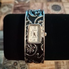 Womens Tima Hinged Black Enamel With Silver Floral Cuff Watch. New Batteries.
