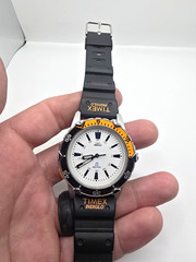 Timex Indiglo Quartz Analog Watch White Dial 100m Black Rubber Strap Bezel