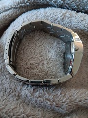 MEN’S ALLUDE WATCH NOT WORKING MIGHT WORK WITH NEW BATTERY? FITS 8″ – GW-22A