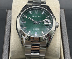 Seiko Automatic Watch, 149.6grms, Model 96B429