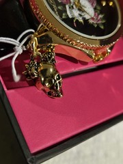 Ed Hardy Women’s Watch Skull Flowers Rhinestone Dial Gold Charm NWT