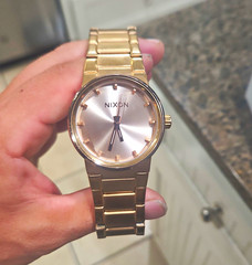 Nixon The Cannon 40mm Rose Gold Bramd New Battery All Links
