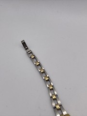 Vtg Seiko Watch Women Silver Gold Tone Ombre Red Dial 11-8079 Manual Wind 6.5”