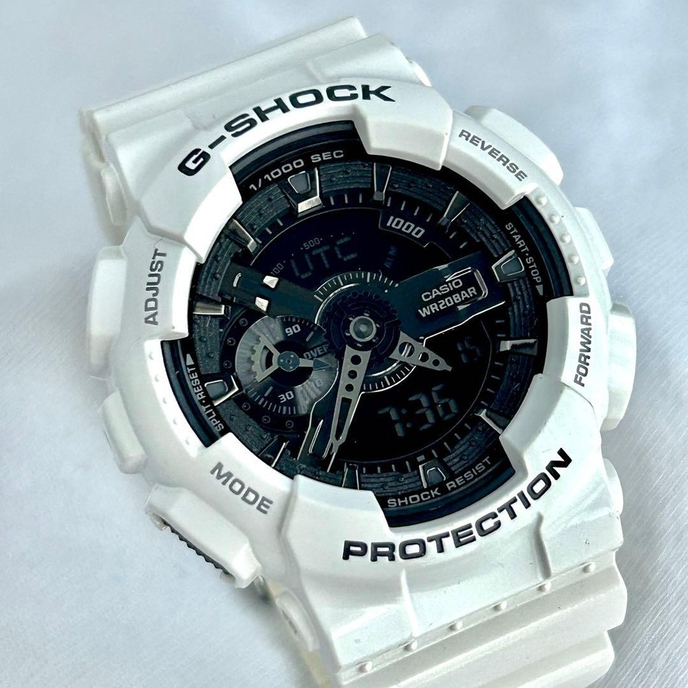 G-SHOCK Big Case Model GA-110GW—Fully Functional, White