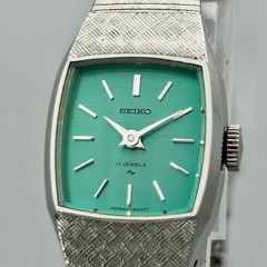 SEIKO 11-4210 Emerald Green Dial 17 Jewels Manual Wind Ladies Vintage Watch