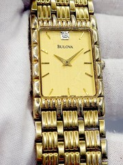 Bulova Diamond Quartz Men’s Watch SWISS 2000 Vintage Quartz New Battery