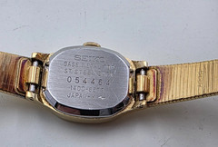Vintage (5/80) Seiko Quartz Ladies Watch Gold Tone Champagne Dial New Battery