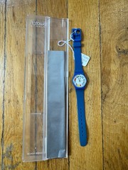 NOS Vintage Swatch 12 Flags – 1984 – LS101 – Working with Case, Battery Included