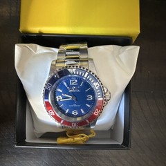 Invicta Pro Diver Quartz Diver Watch – 44mm Blue Dial Red/Blue Bezel w/ Box