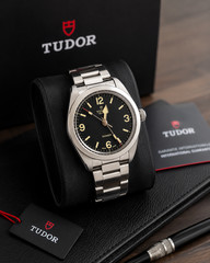 Tudor Ranger – Full Set (With Papers) – Excellent Condition