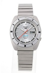 Seiko 5 Sports SBSA269 / 4R36-16C0 Silver Automatic Used – Arrival