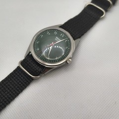 Vintage HMT Janata 17 Jewel Hand Wind Mechanical Watch Green Dial Hindi Numerals