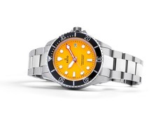 Ratio FreeDiver Stainless Steel Yellow Dial Quartz Diver’s RTF034 Men’s Watch
