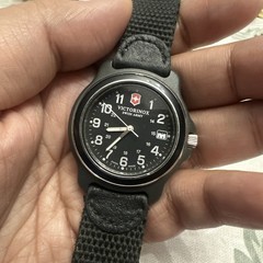 Vintage VICTORINOX SWISS ARMY Men’s 40mm Black Watch SWISS MADE Untested As Is