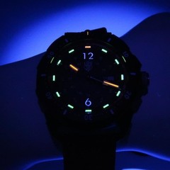 LUMINOX XL.1051 Military Black Red Dial Rubber Fabric Band Men’s Watch Boxed