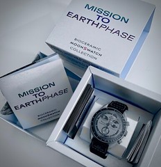 OMEGA X SWATCH SpeedMaster MoonSwatch MISSION TO EARTHPHASE AUTHENTIC!