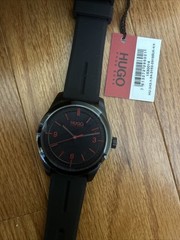 NWB Authentic Hugo Boss 1530018 Men Watch Quartz Black Red Dial Rubber Band 44mm