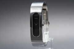 [Near MINT] GUCCI 2400S 14mm Black Dial Bangle Quartz Women’s Watch from JAPAN