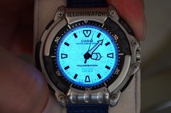 CASIO DRO-200 ILLUMINATOR DURO 200 VINTAGE INDIGLO MARLIN DIVER MD AD AQ AW DEP