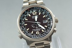 Read “N MINT” Citizen Eco-Drive H411-T003745 Titanium Solar Men Watch From Japan
