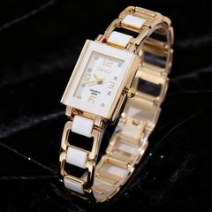 1PCS Trendy Fashion Luxury Digital Scale Rectangular Dial Women’s Quartz ML036B