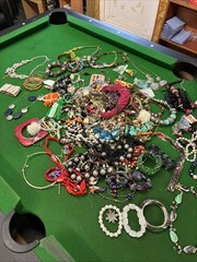 Job Lot Off Junk Jewellery And Watches Spares Repair Unsorted