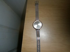 Late 2010’s Silver/bronze tone quartz New Look ladies watch. 24cm. (E24WB)