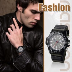 2 in 1 Mens 24-Hour Dial Quartz Analog Carabiner Clip on Watch with Canvas Strap