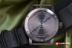 Lum-tec Watch Combat B72 Inverse Lume 2 heavy straps Made in USA 43mm New In Box