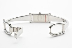 Vintage [N MINT] GUCCI 1500L Silver Dial 12mm Qz Bangle Ladies Watch JAPAN