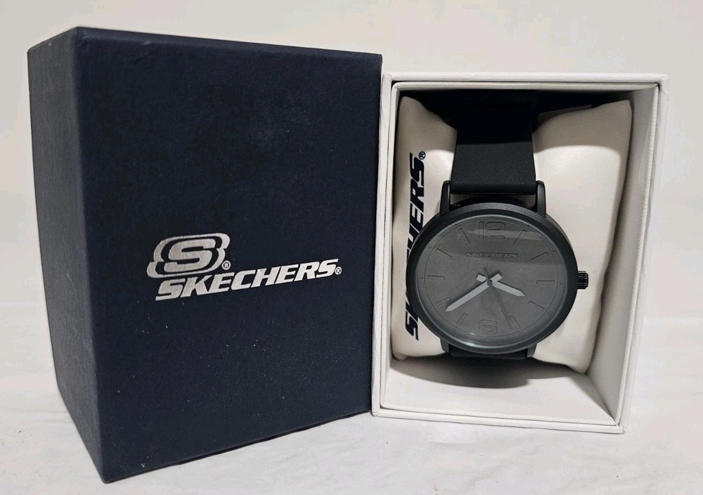 Brand New Skechers SR5042 Black Watch 46MM Quartz Silicone Bracelet Watch 3 ATM