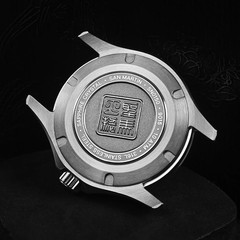 SAN MARTIN SN0150 Automatic Guilloche MOP Dial Date Display 39mm Men Gada Watch