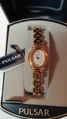 Women Pulsar Quartz Round Watch New Vintage Beautiful