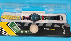 Swatch Times Square “SIGN OF THE TIMES” GZ409 2004 NYC w/ box