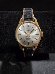 Tourist 17 Rubis Incabloc Mechanical With Spiedel Stretch Band Swiss Made