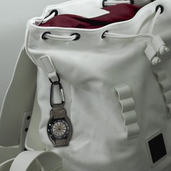 2 in 1 Mens 24-Hour Dial Quartz Analog Carabiner Clip on Watch with Canvas Strap