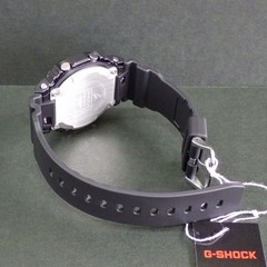 New CASIO G SHOCK GM 5600UB 1JF Metal Covered Black Digital 20 ATM Water Resista