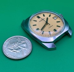 Vintage USSR Vostok 18 Jewel Wristwatch 2214 – Keeps Time