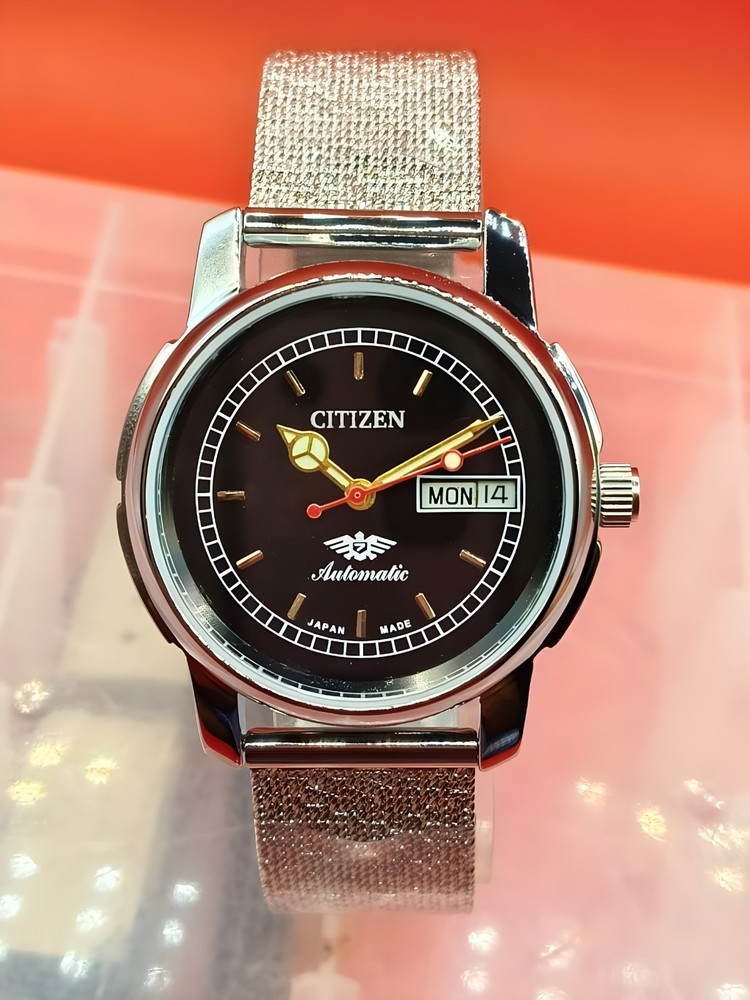 Automatic 8200 21Jewels Restored Dial Black Day/Date Mens Watch Vintage 14