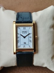 Seiko Vintage Slim Tank Quartz Roman Dail Men’s Watch