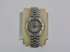 TAG Heuer WK1312.BA0313 Womens 2000 Series Professional Quartz Watch Silver Gray